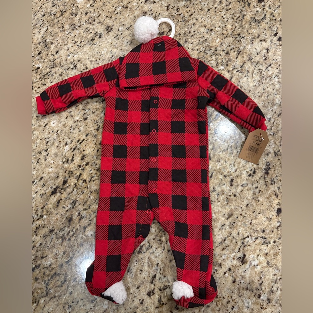 Red and Black Checkered Kids Baby Footie with Matching Hat NWT- 6-9 Months
